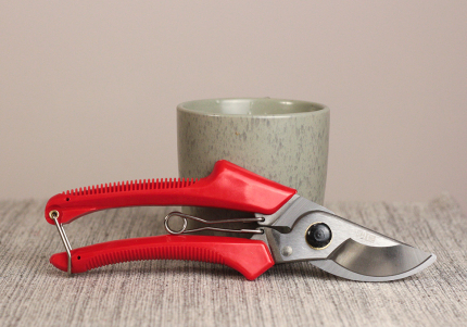 Секатор 20см