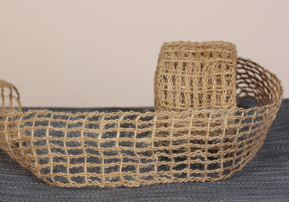 Стрічка з мішковини в'язана №126 (6.0 см *10 м), натуральний (1рулон)