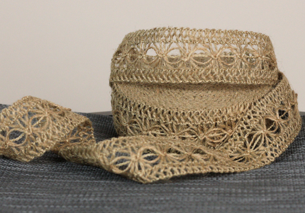 Стрічка з мішковини в'язана №130 (4,0 см *10 м), натуральний (1рулон) Стрічка з мішковини в'язана №130 (4,0 см *10 м), натуральний (1рулон)