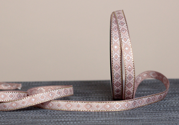 Стрічка з орнаментом №88 1,2см (23м)(1рулон)