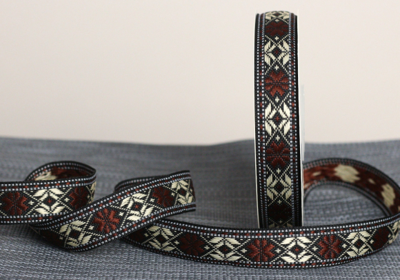 Стрічка з орнаментом №50 2,5см (23м)(1рулон)