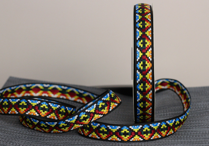 Стрічка з орнаментом №76 2,5см (23м)(1рулон) Стрічка з орнаментом №76 2,5см (23м)(1рулон)