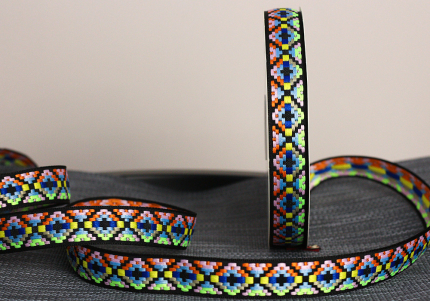 Стрічка з орнаментом №77 2,5см (23м)(1рулон) Стрічка з орнаментом №77 2,5см (23м)(1рулон)