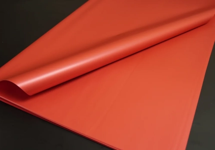 Плівка червона 58x58см. 20шт. Матовий шовк J00649 №012