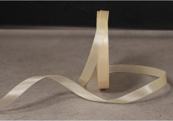 Стрічка атласна 0,6 см, кремовий (№08) Стрічка атласна 0,6 см, кремовий (№08)