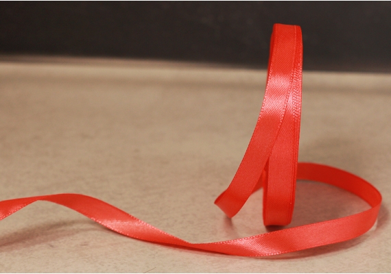 Стрічка атласна 0,6 см, яскраво-червоний (№163) Стрічка атласна 0,6 см, яскраво-червоний (№163)