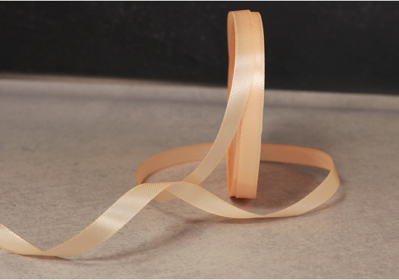 Стрічка атласна 0,6 см, персиковий (№174) Стрічка атласна 0,6 см, персиковий (№174)