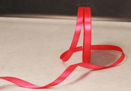 Стрічка атласна 0,9 см, малиновий (№195)