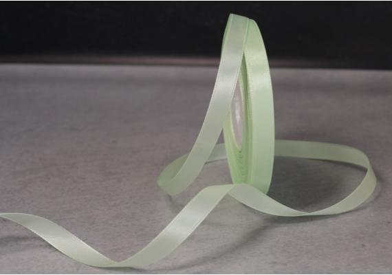 Стрічка атласна 0,6 см, біло-зелений (№80) Стрічка атласна 0,6 см, біло-зелений (№80)