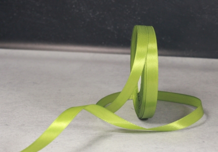 Стрічка атласна 0,9 см, папоротево-зелений (№95)