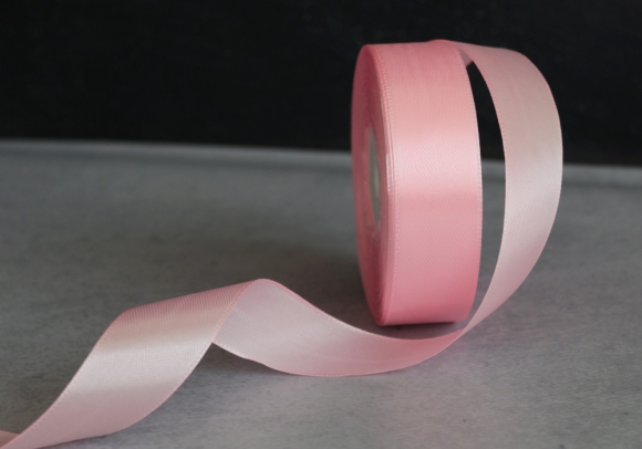 Стрічка атласна 2,5 см,  ніжно-рожевий (№04)