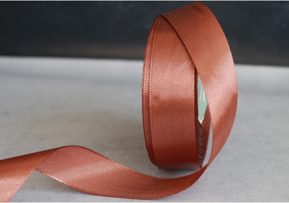 Стрічка атласна 2,5 см, коричневий (теплий) (№106) Стрічка атласна 2,5 см, коричневий (теплий) (№106)