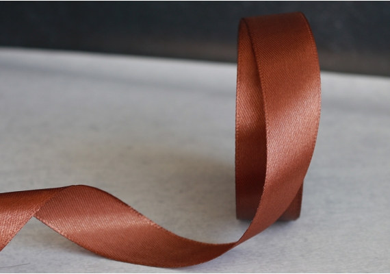 Стрічка атласна 2,5 см, коричневий (№32) Стрічка атласна 2,5 см, коричневий (№32)