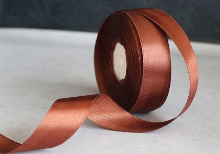 Стрічка атласна 2,5 см *33м,  червоно-коричневий (№74)