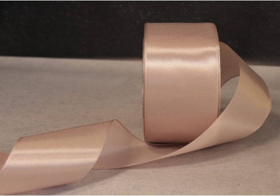 Стрічка атласна 7,5 см, мокко мус (Mocha Mousse) (№92) Стрічка атласна 7,5 см, мокко мус (Mocha Mousse) (№92)