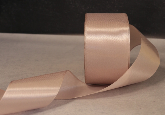 Стрічка атласна 5 см, мокко мус (Mocha Mousse) (№92)