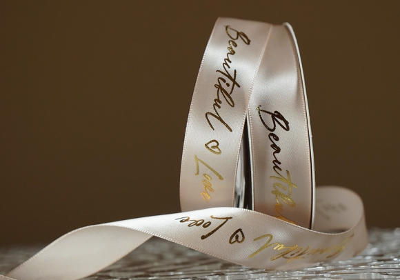 Стрічка атласна з надписом "Beautiful Love" (2,5 см *30 м), кремовий (№155)