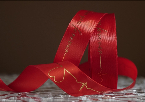 Стрічка атласна з написом "Love you forever" (2,5 см *18 м), червоний (№110) (1рулон) Стрічка атласна з написом "Love you forever" (2,5 см *18 м), червоний (№110) (1рулон)