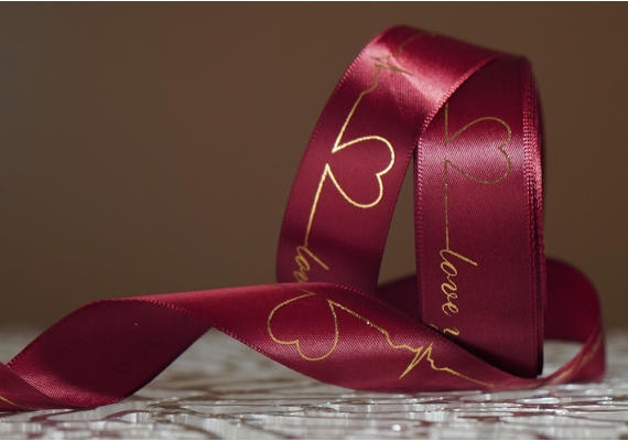 Стрічка атласна з написом "Love you forever" (2,5 см *18 м), темно-бордовий (№122) (1рулон) Стрічка атласна з написом "Love you forever" (2,5 см *18 м), темно-бордовий (№122) (1рулон)