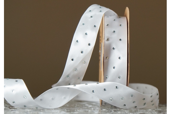 Атласна стрічка зі стразами (2,5 см *18,5 м), білий (№001) (1рулон)