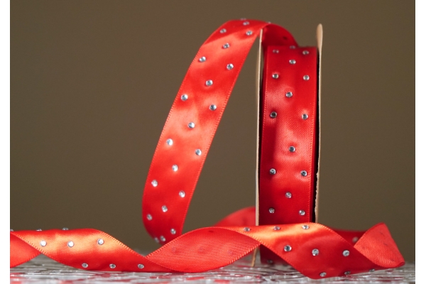 Атласна стрічка зі стразами (2,5 см *18,5 м), червоний (№039) (1рулон)