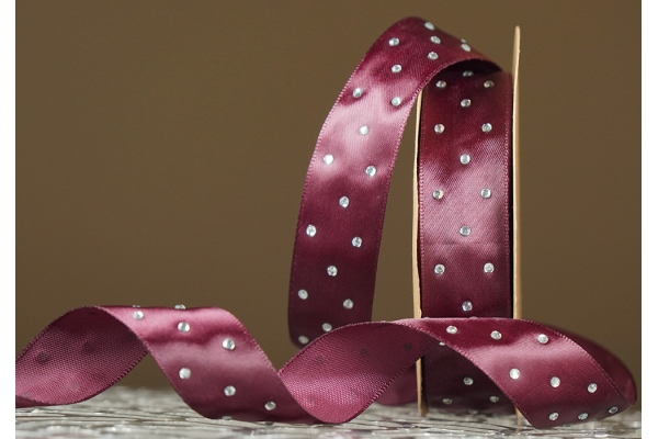 Атласна стрічка зі стразами (2,5 см *18,5 м), сливовий (№045) (1рулон) Атласна стрічка зі стразами (2,5 см *18,5 м), сливовий (№045) (1рулон)