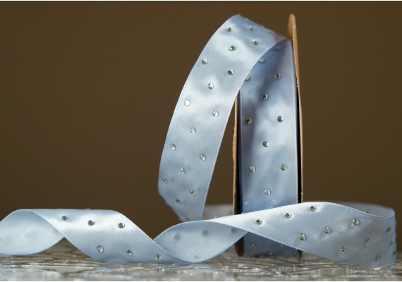 Атласна стрічка зі стразами (2,5 см *18,5 м), світло-блакитний (№082) (1рулон) Атласна стрічка зі стразами (2,5 см *18,5 м), світло-блакитний (№082) (1рулон)