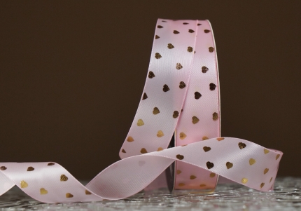 Атласна стрічка з принтом "СЕРЦЕ" (2,5 см *30 м), світло-рожевий (№165)