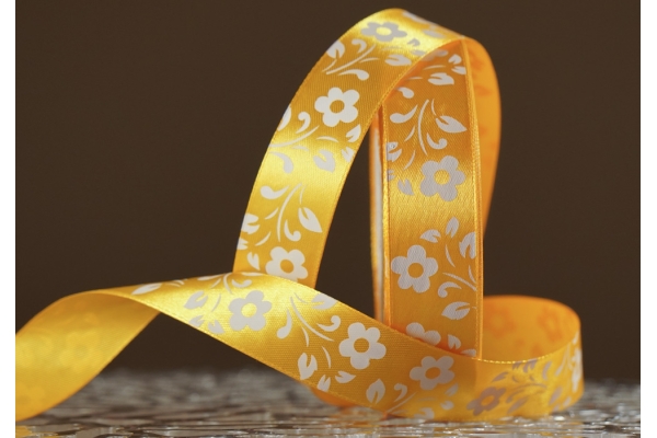 Атласна стрічка з принтом "КВІТИ" (2,5 см *45 м), жовтий (№15m) (1 рулон)