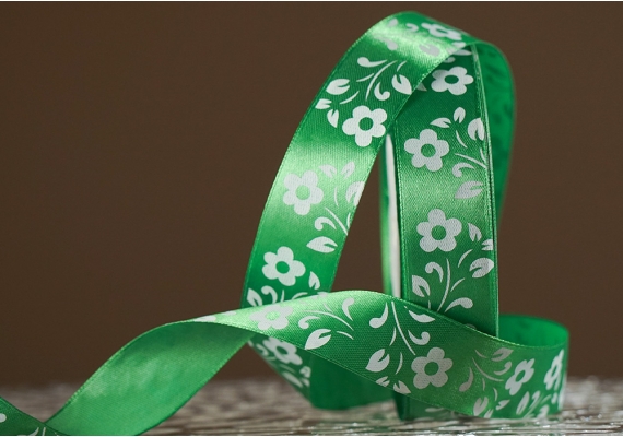 Атласна стрічка з принтом "КВІТИ" (2,5 см *45 м), зелений (№19m) (1 рулон) Атласна стрічка з принтом "КВІТИ" (2,5 см *45 м), зелений (№19m) (1 рулон)