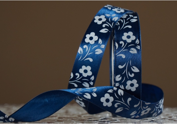 Атласна стрічка з принтом "КВІТИ" (2,5 см *45 м), морський-синій (№38m) (1 рулон) Атласна стрічка з принтом "КВІТИ" (2,5 см *45 м), морський-синій (№38m) (1 рулон)