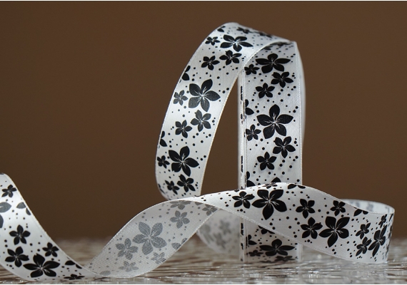 Атласна стрічка з принтом "КВІТИ-2" (2,5 см *45 м), білий (чорні квіти)(№01m)(1 рулон) Атласна стрічка з принтом "КВІТИ-2" (2,5 см *45 м), білий (чорні квіти)(№01m)(1 рулон)