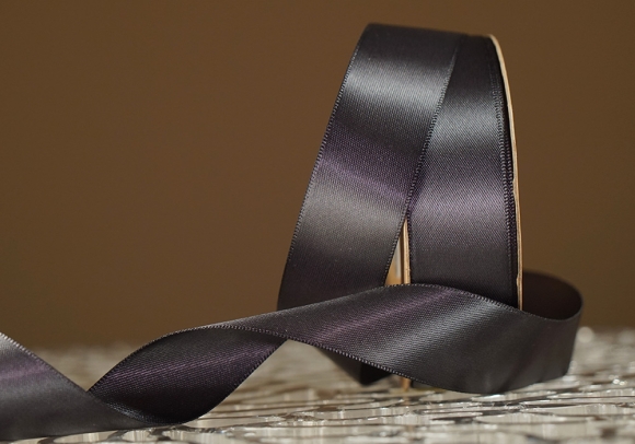 Стрічка двостороння атласна 2,5 см, сапфіровий (№104) Стрічка двостороння атласна 2,5 см, сапфіровий (№104)