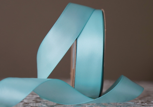 Стрічка двостороння атласна 2,5 см, м'ятний (№157)