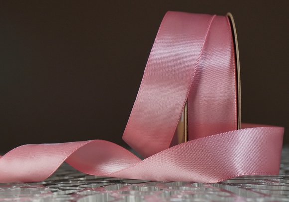 Стрічка двостороння атласна 2,5 см, сакура (№20)