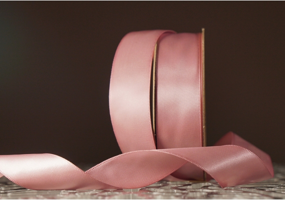 Стрічка двостороння атласна 2,5 см, пудровий (№26) Стрічка двостороння атласна 2,5 см, пудровий (№26)