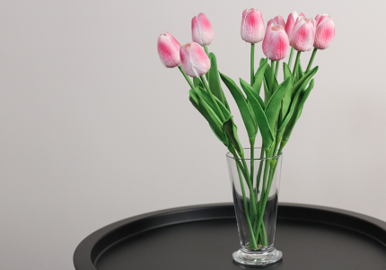 Тюльпани біло-рожеві букет (9шт) (34см)