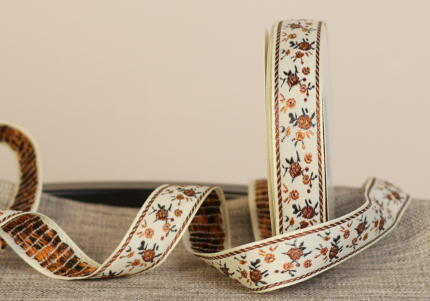 Стрічка з орнаментом №30 2,5см (23м)(1рулон)