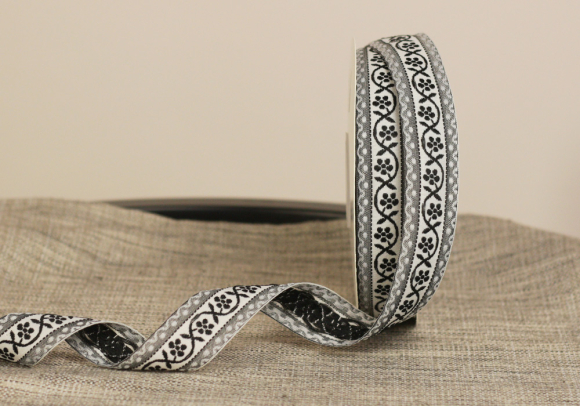 Стрічка з орнаментом №61 2,8см (23м)(1рулон)