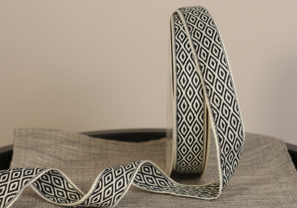 Стрічка з орнаментом №62 3,5см (23м)(1рулон)