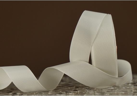 Стрічка репсова (2,5 см *23 м), молочний (Ivory) (№000)