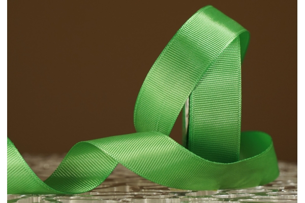 Стрічка репсова (2,5 см *23 м), зелений (теплий) (№19)