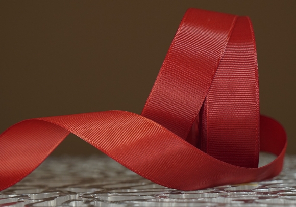 Стрічка репсова (2,5 см *23 м), червоний оксамитовий (теплий) (№210)