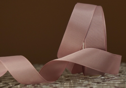 Стрічка репсова (2,5 см *23 м), блідо-пісочний (№234)