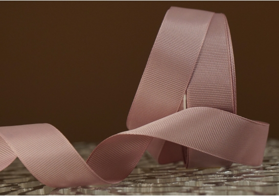 Стрічка репсова (2,5 см *23 м), блідо-пісочний (№234) Стрічка репсова (2,5 см *23 м), блідо-пісочний (№234)