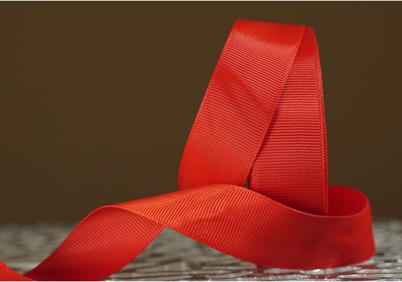 Стрічка репсова (2,5 см *23 м), червоний (№26)