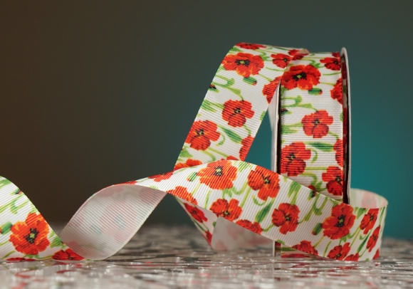 Стрічка репсова Маки-3 (Український принт) (2,5 см *23 м) (1 рулон) Стрічка репсова Маки-3 (Український принт) (2,5 см *23 м) (1 рулон)