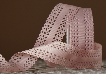 Стрічка репсова з перфорацією (3,5 см *20 м), пудровий (№116m) (1рулон)