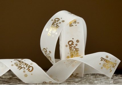 Репсова новорічна стрічка "Merry Christmas-2" білий (2,5 см *23 м)(1рулон)