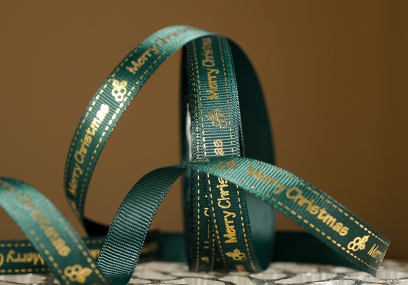 Репсова новорічна стрічка "Merry Christmas" зелений (1,2 см *23 м) (1рулон)